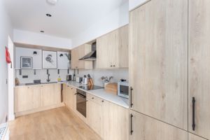 Photo 18- click for photo gallery